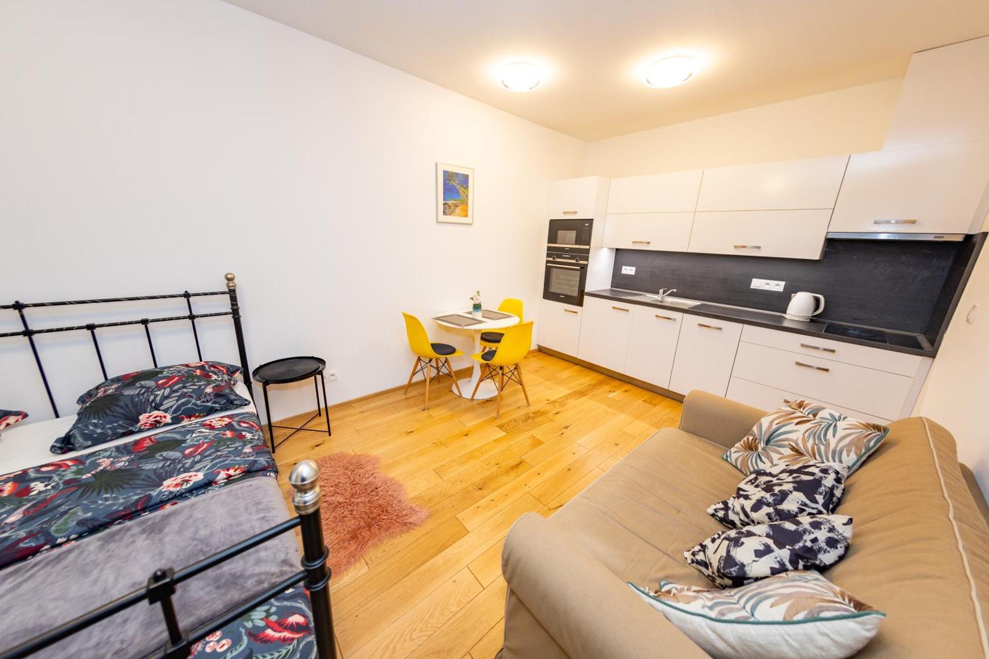 Lovely Studio Apartment, Free Parking 1,55 Hight Prag Exteriör bild